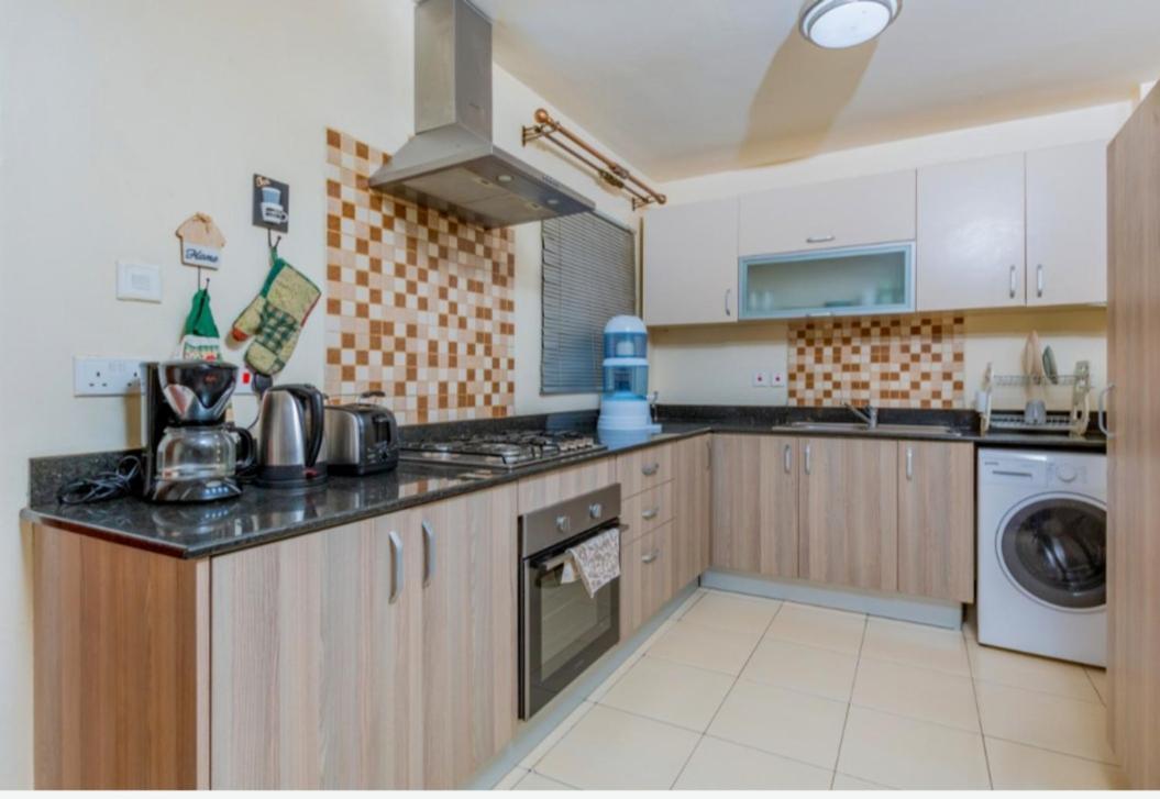 Westpoint Suites By Senga Nairobi Esterno foto