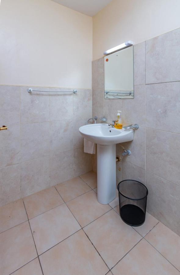 Westpoint Suites By Senga Nairobi Esterno foto